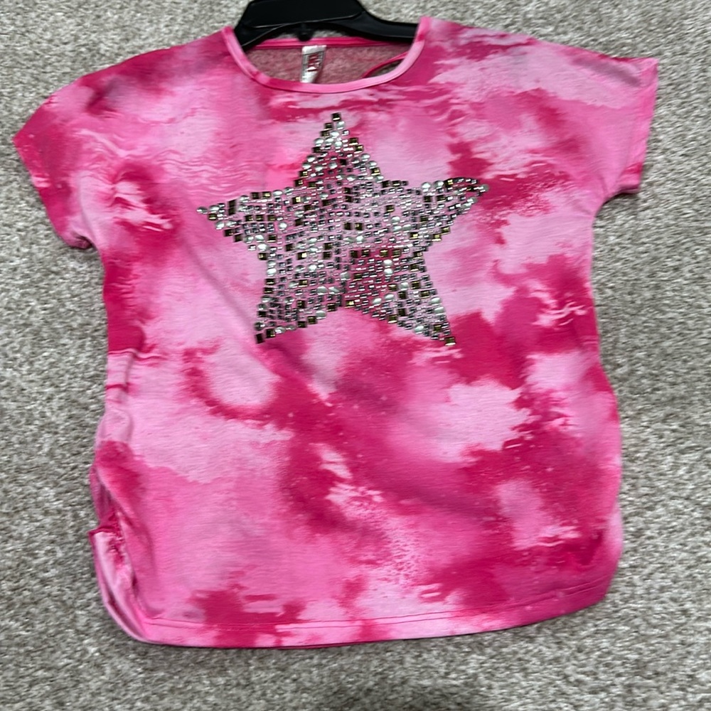 Girls 7-16 top short sleeves studed star front pink  back net design Polyester
